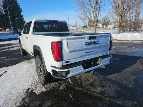 Used 2024 GMC Sierra 3500 Denali Ultimate image 3