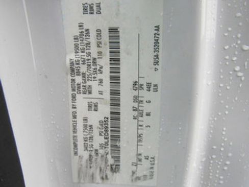 Used 2020 Ford F550 2WD Regular Cab Super Duty image 35