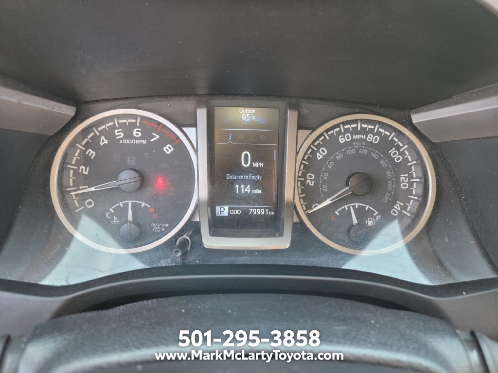 Used 2022 Toyota Tacoma SR5 AWD/4WD image 23