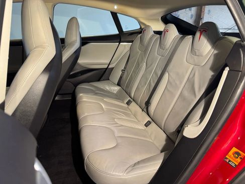Used 2014 Tesla Model S RWD image 23