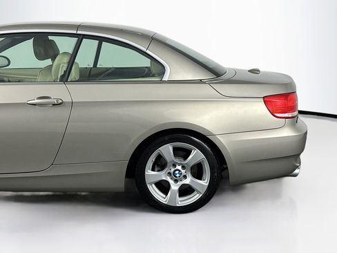 Used 2009 BMW 328i Convertible image 38