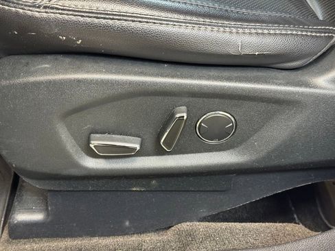 Used 2018 Ford Explorer Limited AWD/4WD image 11