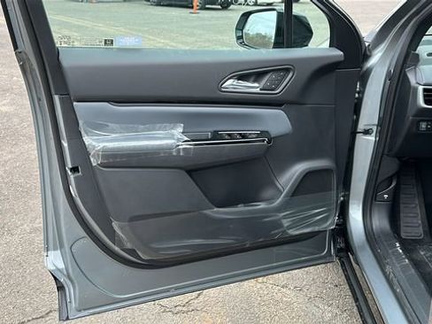 New 2026 Honda Prologue Touring image 8