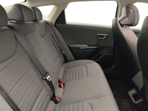 Used 2025 Kia K4 EX FWD image 19