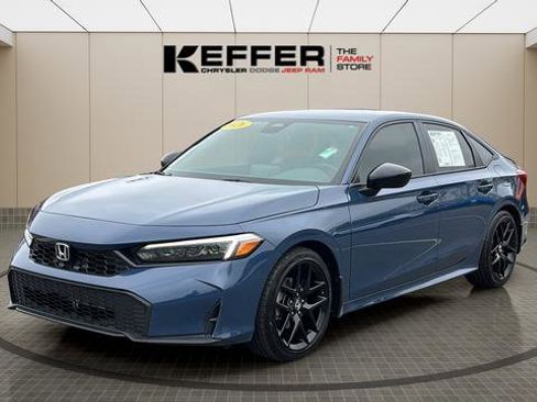 Used 2026 Honda Civic Sport image 1