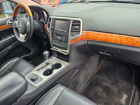 Used 2012 Jeep Grand Cherokee Overland AWD/4WD image 14