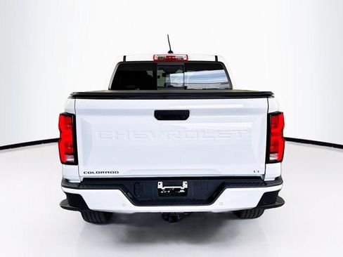 Used 2024 Chevrolet Colorado LT w/ LT Convenience Package III AWD/4WD image 6