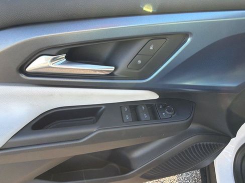 New 2026 Chevrolet Equinox EV LT FWD image 14