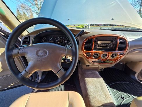 Used 2001 Toyota Tundra Limited image 42