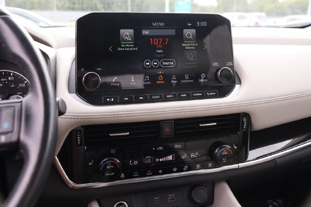 Certified 2023 Nissan Rogue SL w/ SL Premium Package AWD/4WD image 17