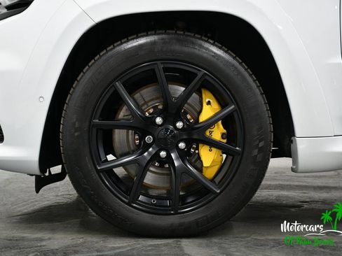 Used 2018 Jeep Grand Cherokee Trackhawk AWD/4WD image 60