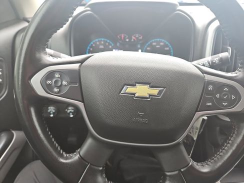 Used 2018 Chevrolet Colorado LT w/ LT Convenience Package image 18
