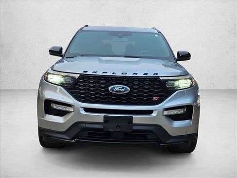 Used 2022 Ford Explorer ST w/ Equipment Group 401A RWD image 2