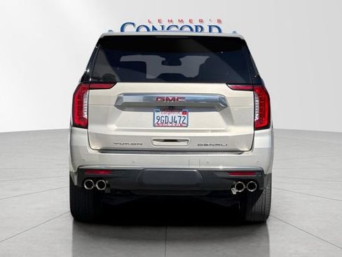 Used 2023 GMC Yukon Denali AWD/4WD image 5