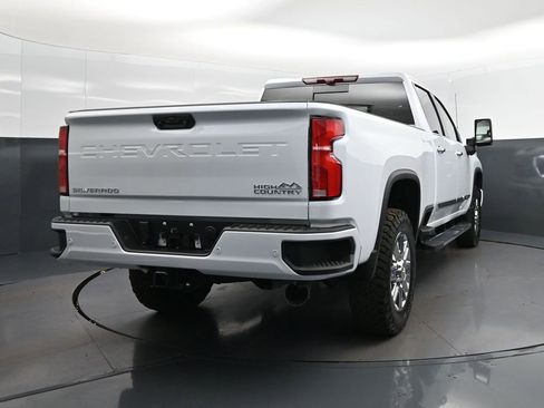 New 2026 Chevrolet Silverado 2500 High Country w/ High Country Premium Package AWD/4WD image 7