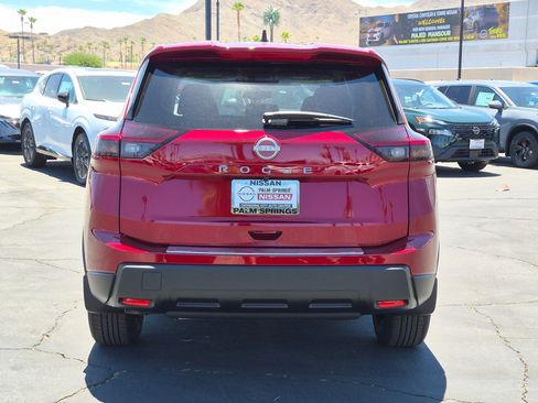 New 2026 Nissan Rogue SV FWD image 4