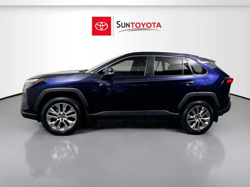 Used 2024 Toyota RAV4 XLE Premium FWD image 7