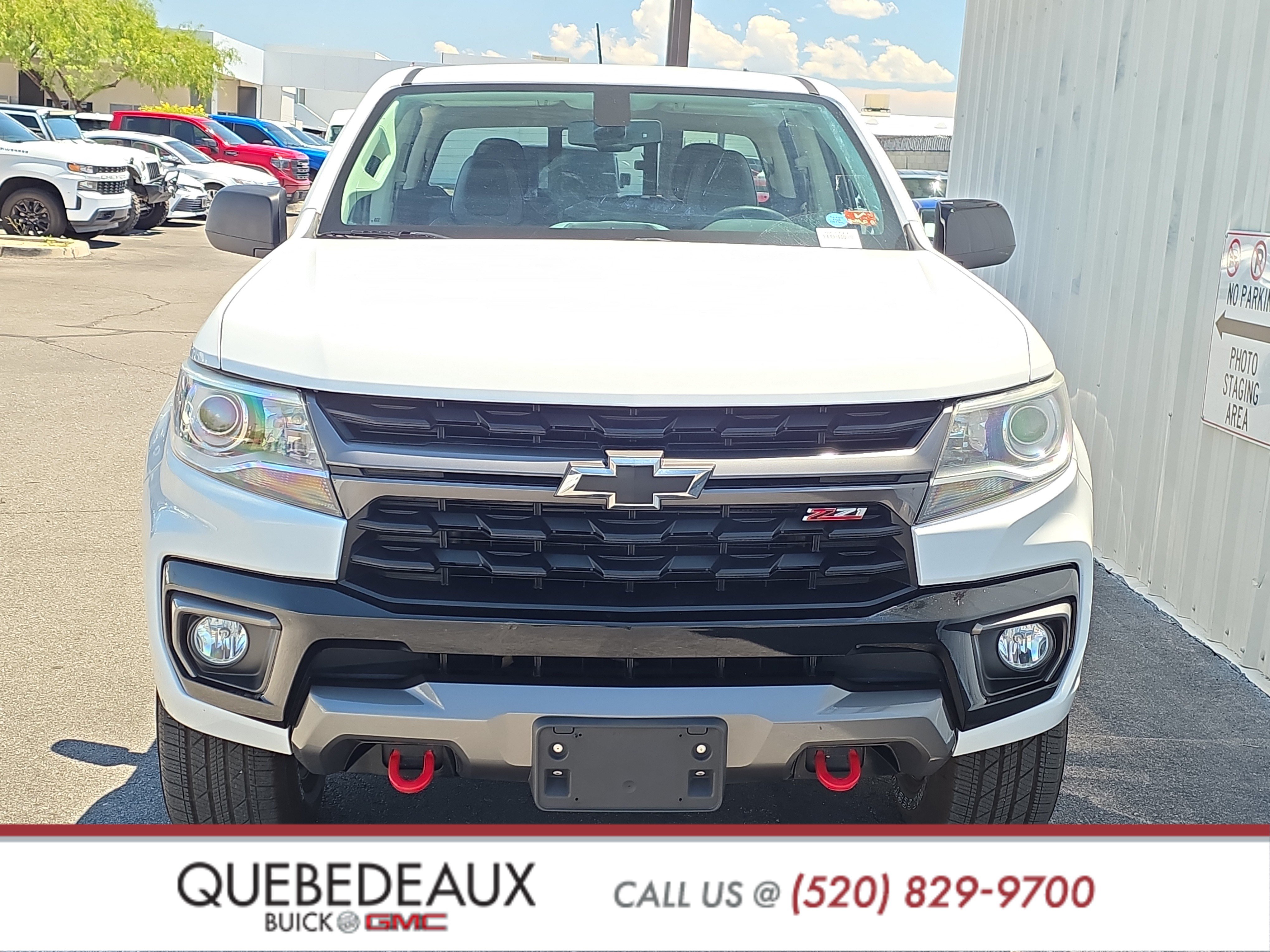 Used 2021 Chevrolet Colorado Z71 AWD/4WD image 2