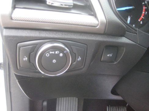 Used 2019 Ford Fusion S FWD image 15