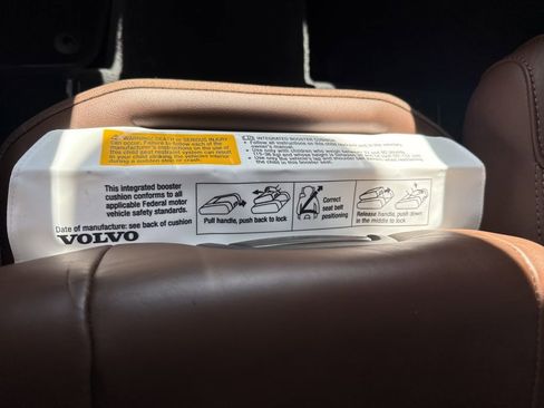 Used 2025 Volvo XC90 B6 Ultra image 47