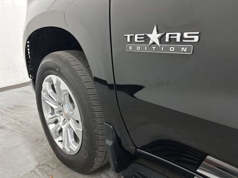 Used 2024 Chevrolet Silverado 1500 LTZ w/ Technology Package image 20