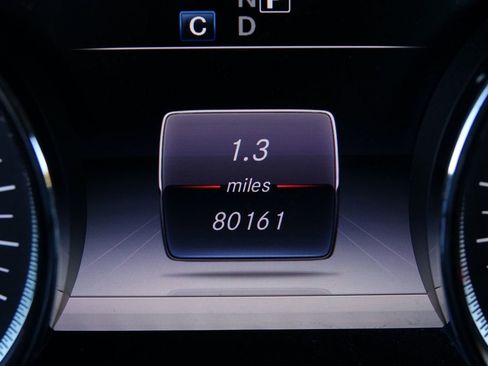 Used 2017 Mercedes-Benz E 300 4MATIC image 40