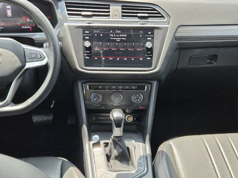 Used 2024 Volkswagen Tiguan Wolfsburg Edition AWD/4WD image 16