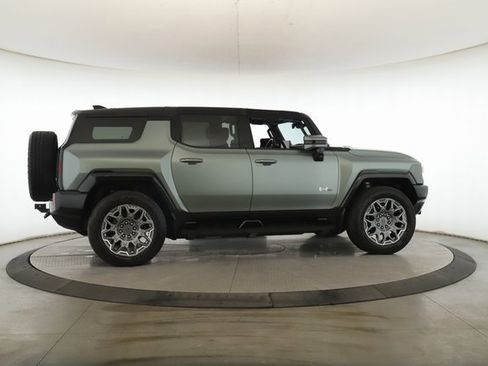 Used 2024 GMC Hummer EV 3X image 6