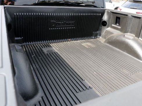 Used 2023 Ford F150 XLT image 9