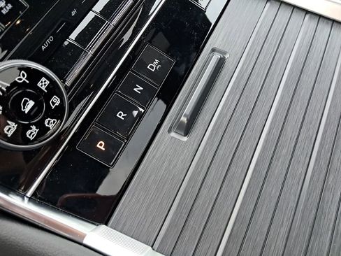 New 2026 Nissan Armada Platinum AWD/4WD image 25