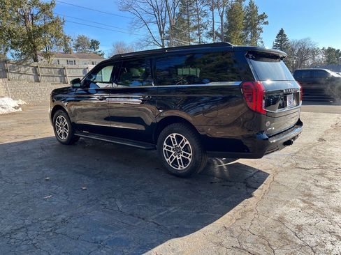 Used 2025 Ford Expedition Max Active image 4