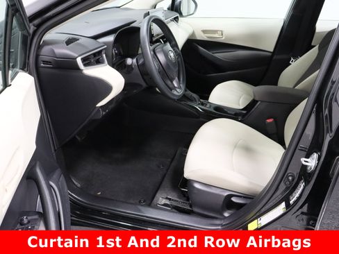 Used 2022 Toyota Corolla LE image 14