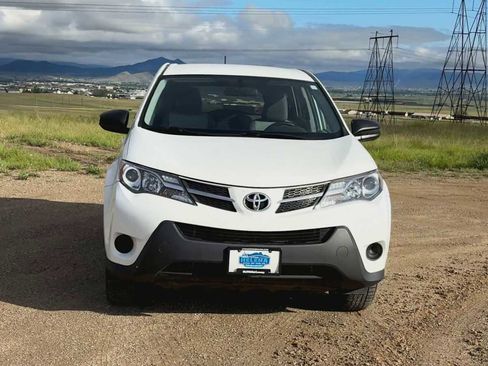 Used 2013 Toyota RAV4 LE AWD/4WD image 3