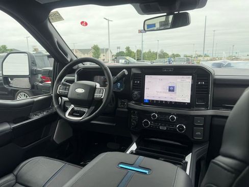 New 2026 Ford F250 Platinum AWD/4WD image 64