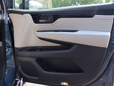 Used 2026 Honda Odyssey Touring image 21