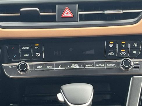 Used 2024 Kia Seltos SX AWD/4WD image 14