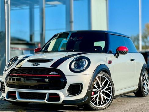 Used 2017 MINI Cooper John Cooper Works image 32