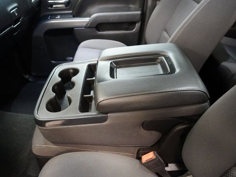 Used 2018 Chevrolet Silverado 1500 LT w/ All Star Edition image 22