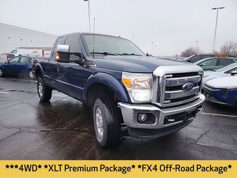 Used 2015 Ford F250 XLT w/ XLT Premium Package image 2