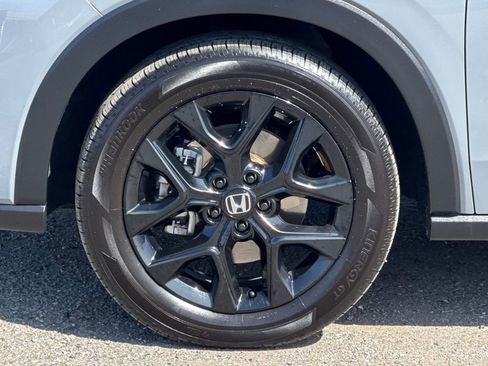Certified 2025 Honda HR-V Sport image 28
