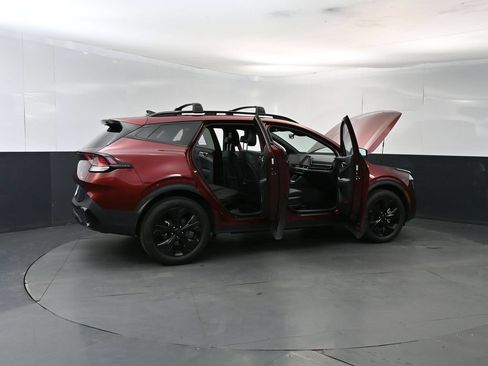 Used 2025 Kia Sportage X-Line w/ Premium Package AWD/4WD image 26