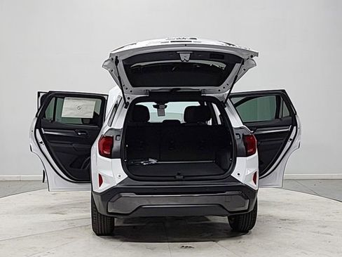 New 2026 GMC Terrain Elevation w/ Technology Package II FWD image 14