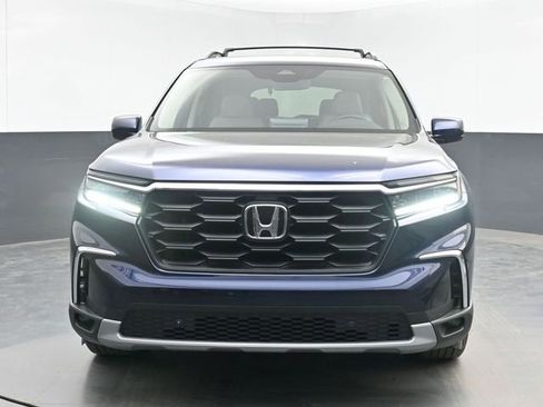 Used 2024 Honda Pilot EX-L image 3
