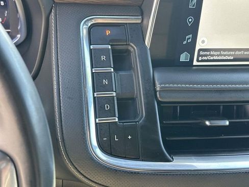Used 2024 Chevrolet Tahoe Premier RWD image 15