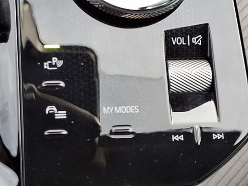 New 2026 BMW X3 xDrive30 w/ Premium Package image 16