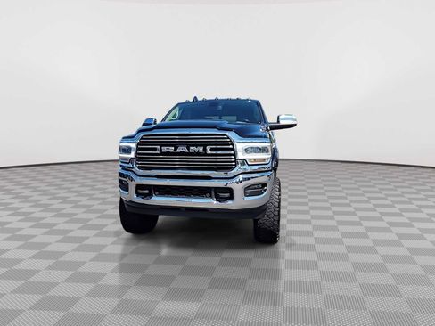 Used 2022 RAM 3500 Laramie AWD/4WD image 3