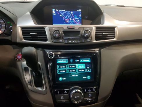 Used 2017 Honda Odyssey Touring image 17