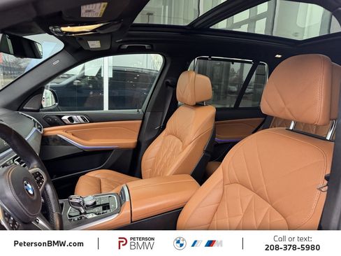 Used 2023 BMW X5 M50i w/ Executive Package image 17