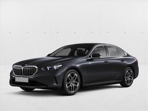 New 2026 BMW 550e xDrive 550e xDrive image 1