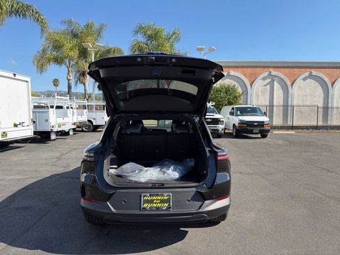 New 2026 Chevrolet Equinox EV LT image 14